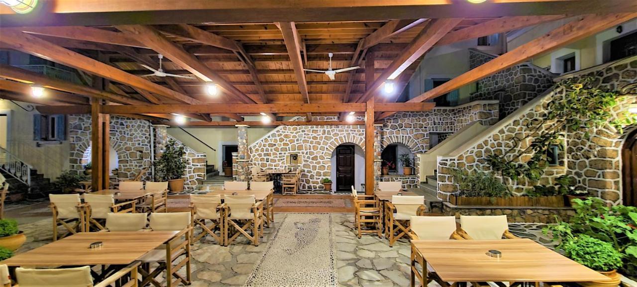 سبيتسيس Kastro Hotel المظهر الخارجي الصورة