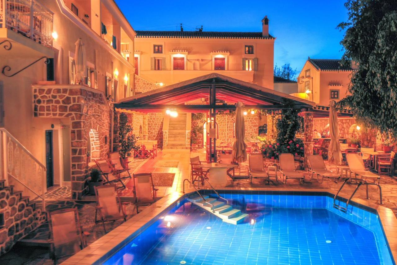 سبيتسيس Kastro Hotel المظهر الخارجي الصورة