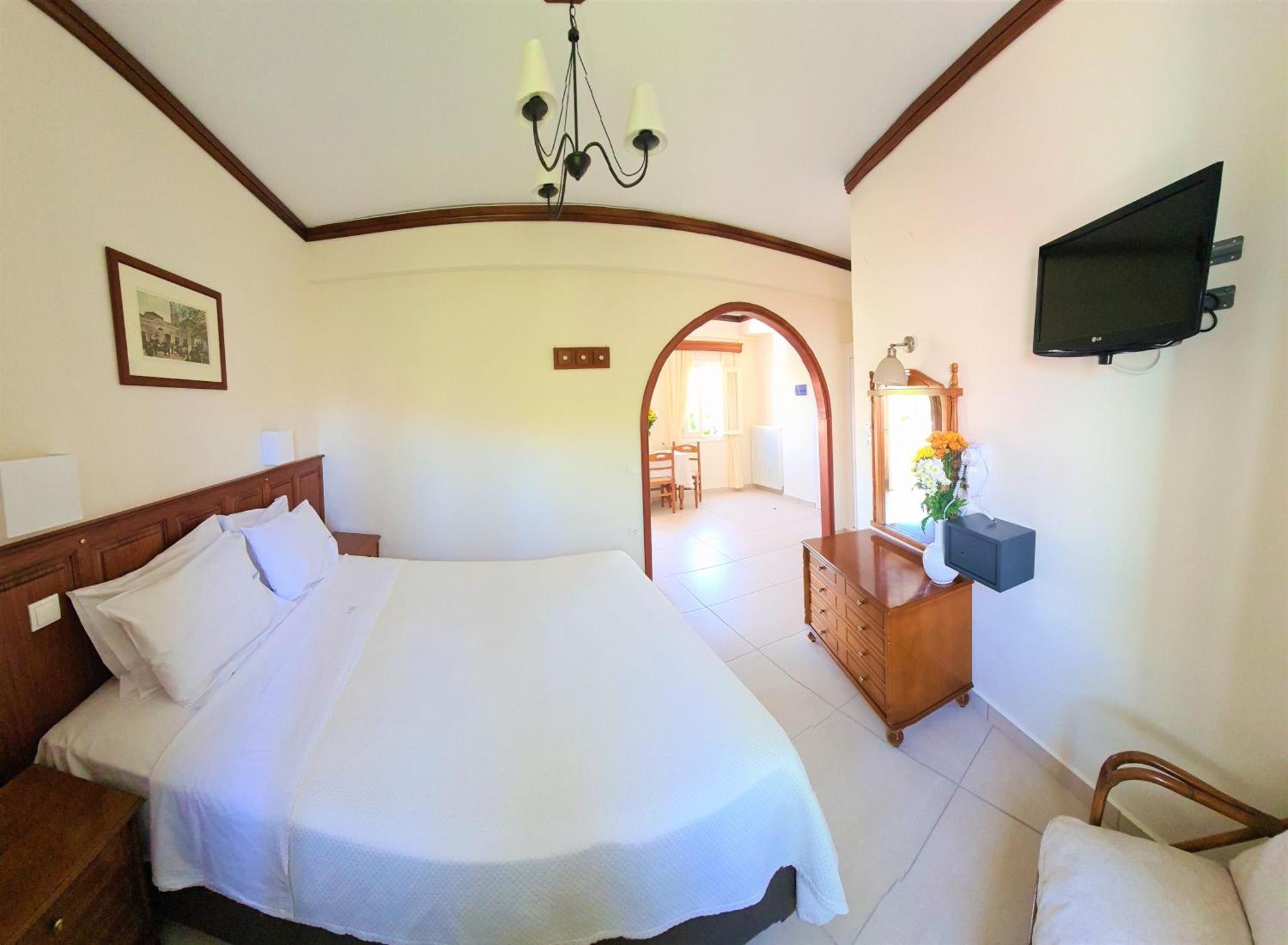 سبيتسيس Kastro Hotel الغرفة الصورة