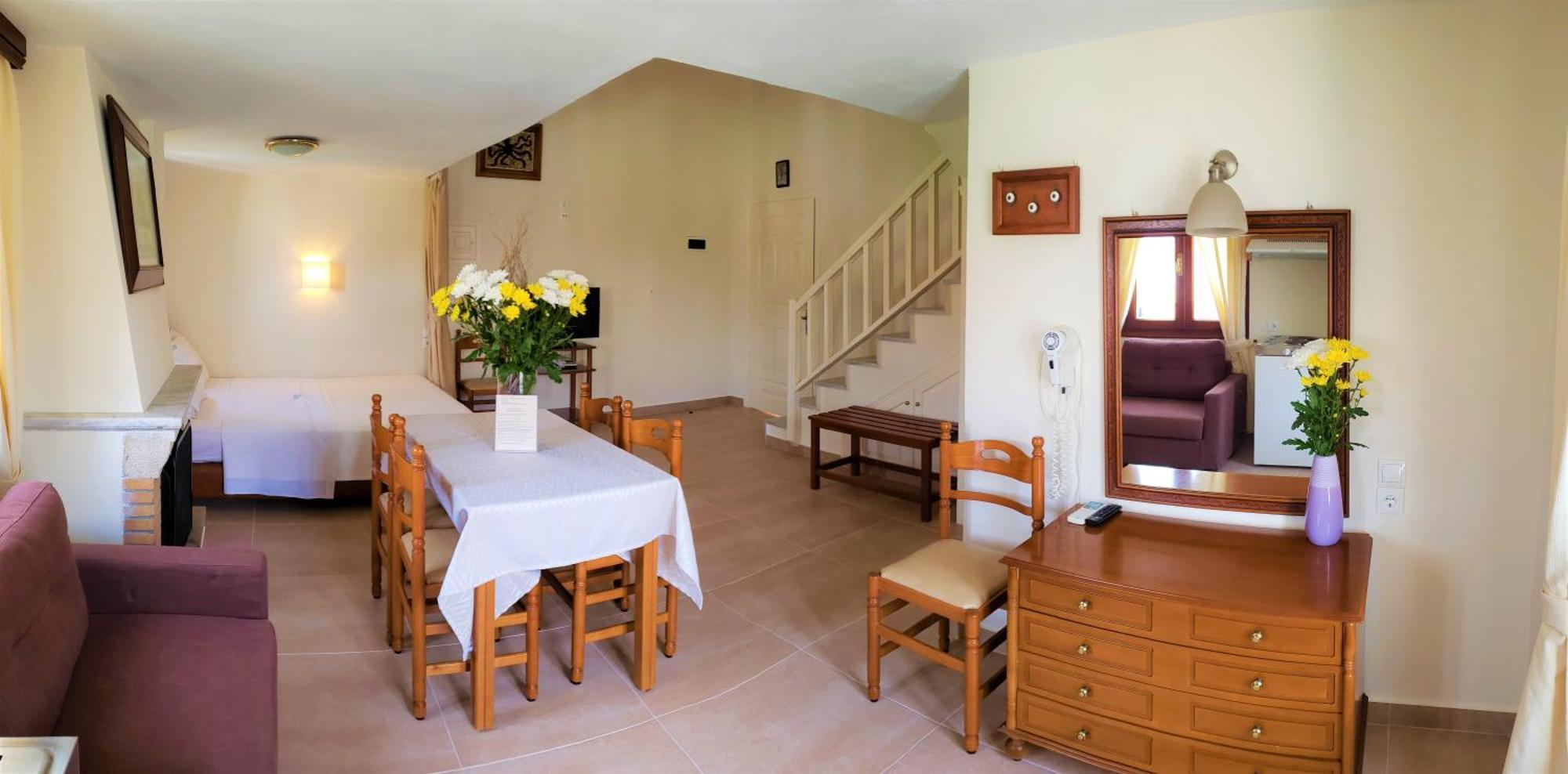 سبيتسيس Kastro Hotel الغرفة الصورة